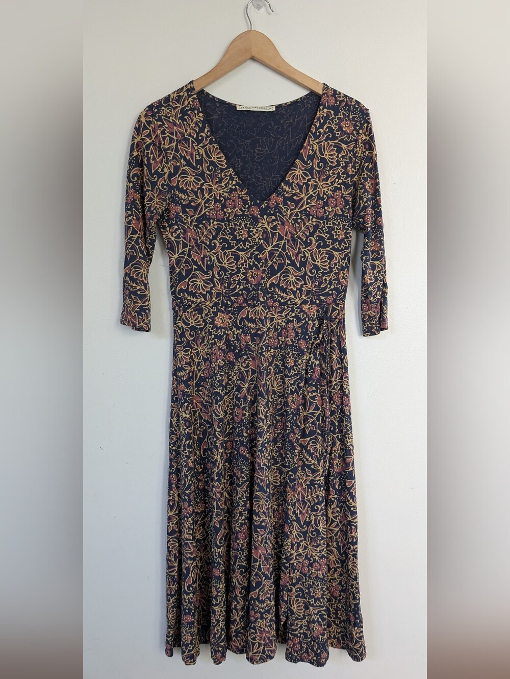 Peruvian Connection V Neck 3/4 Sleeve Midi Dress Navy Floral S Small